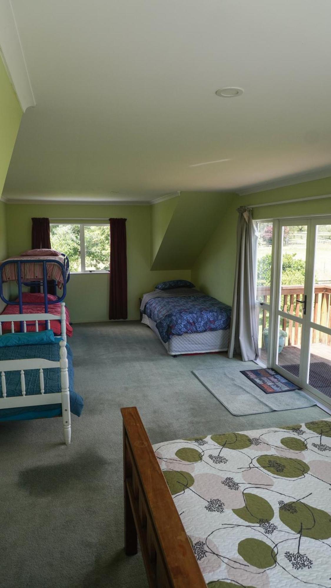 Folly Farm Apartment Omanawa Exterior photo